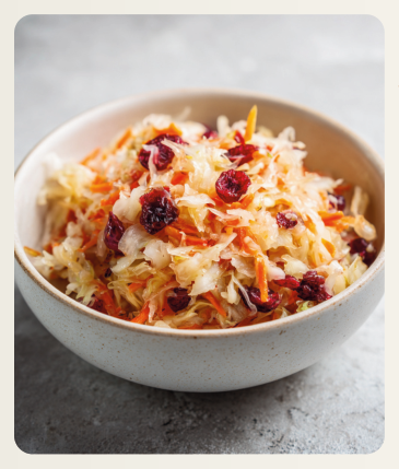 Фото блюда: Квашеная капуста с морковью и клюквой