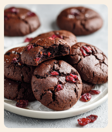 Фото блюда: БРАУНИ-ПЕЧЕНЬЕ С КЛЮКВОЙ